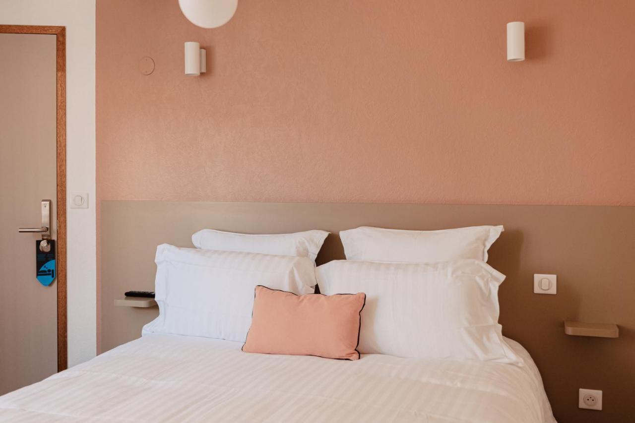 Mage Hotels - Hotel La Grenette โรอาน ภายนอก รูปภาพ