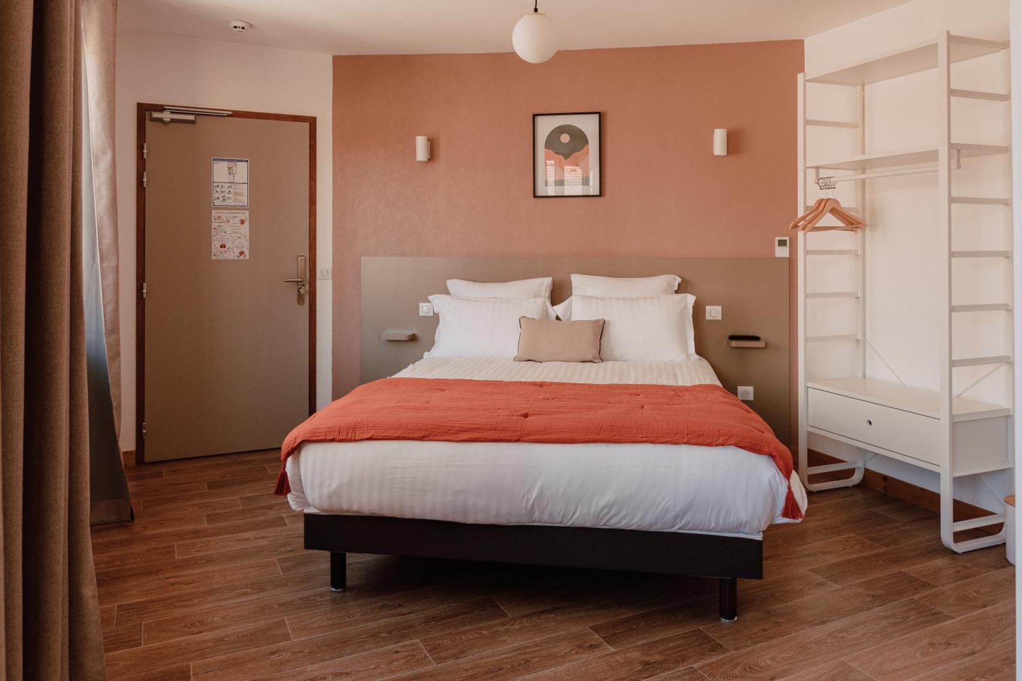 Mage Hotels - Hotel La Grenette โรอาน ภายนอก รูปภาพ