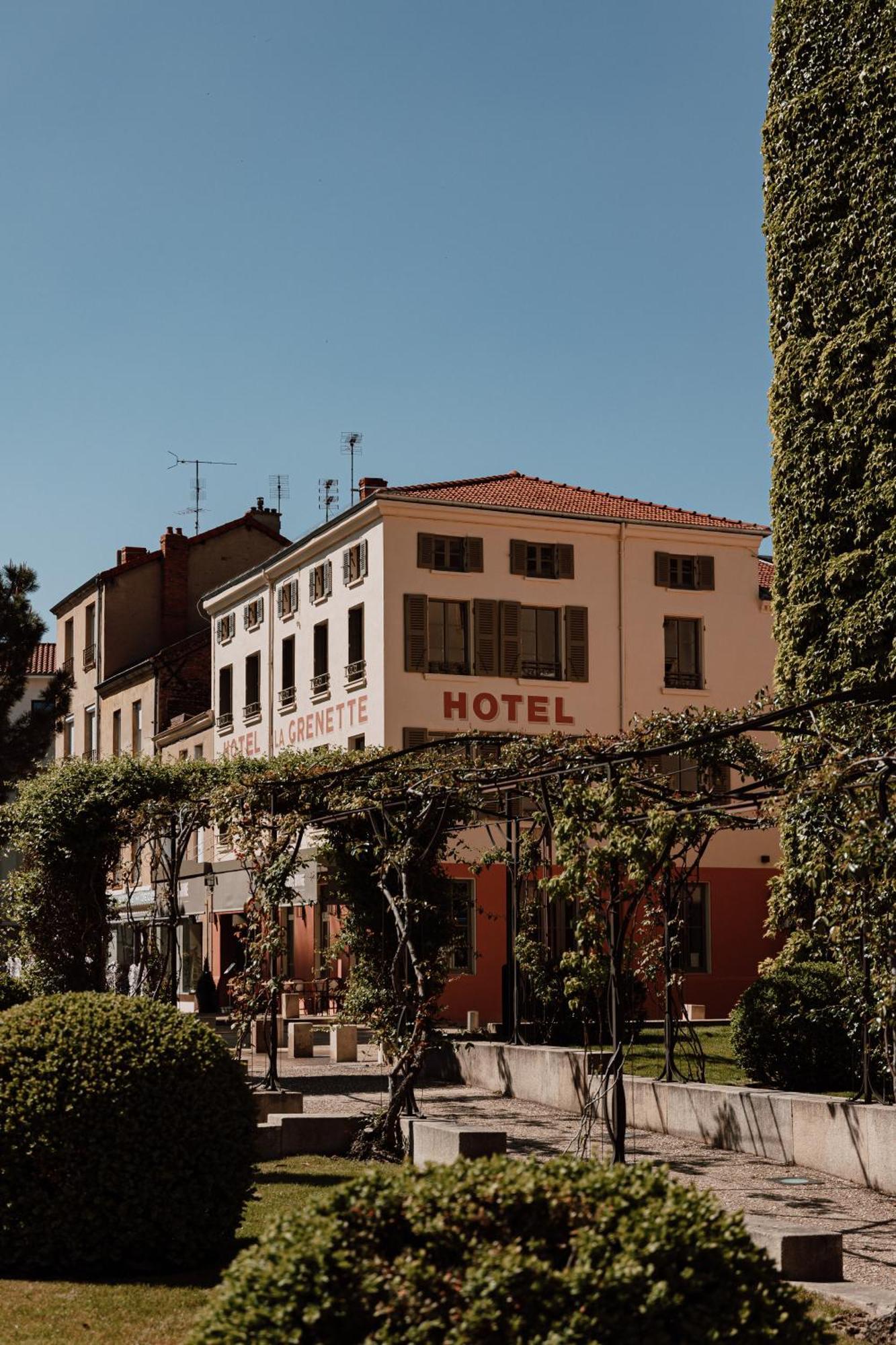 Mage Hotels - Hotel La Grenette โรอาน ภายนอก รูปภาพ